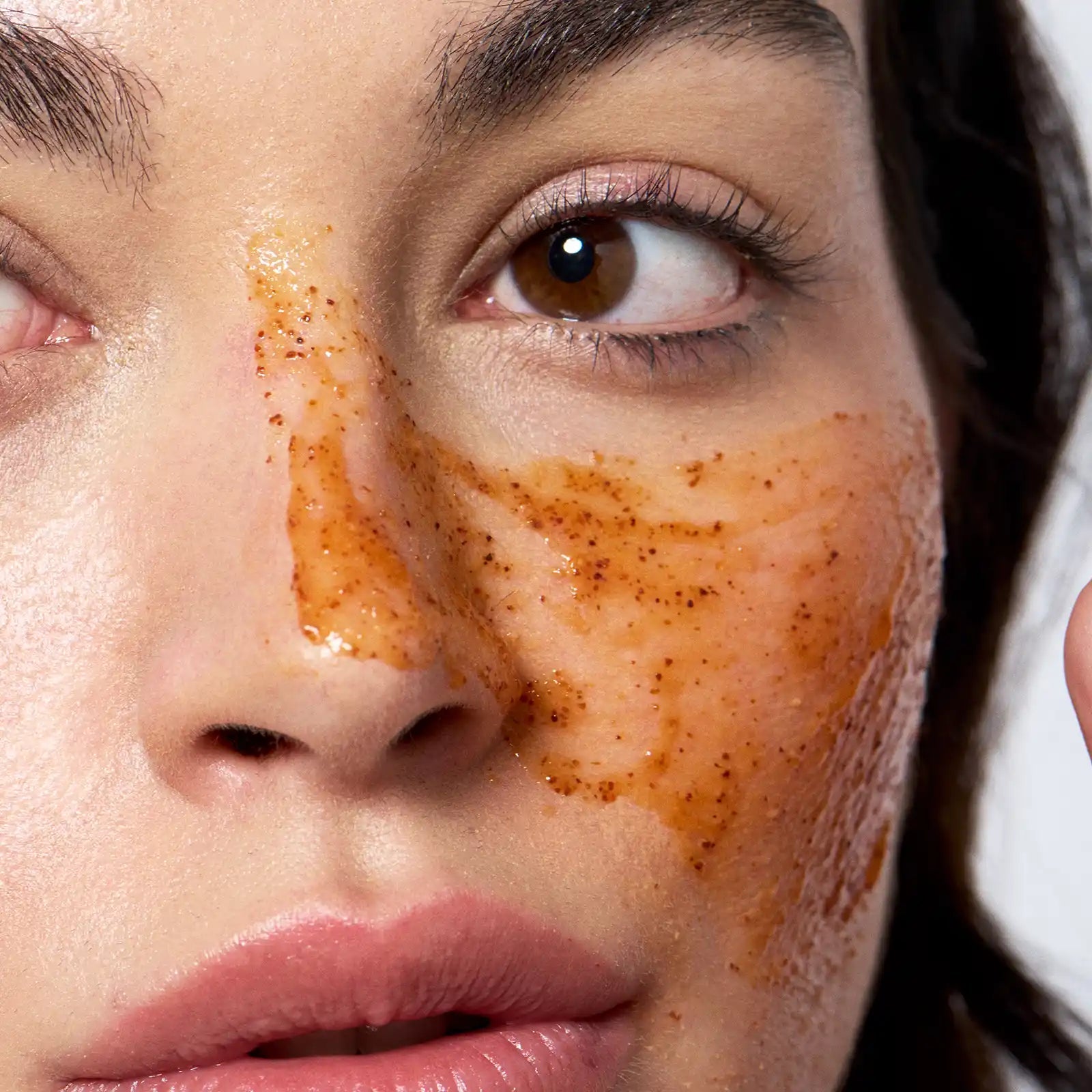 Gommage visage éclat - Endro Cosmetiques